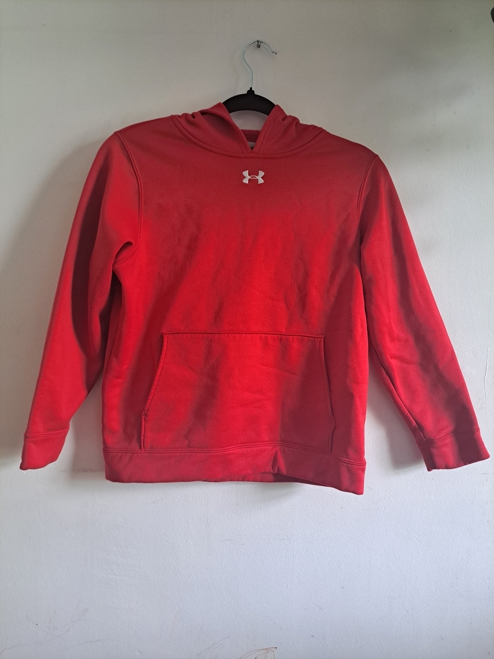 Under Armour Red Hooded Sweatshirt Boy Girl Youth M Hoodie